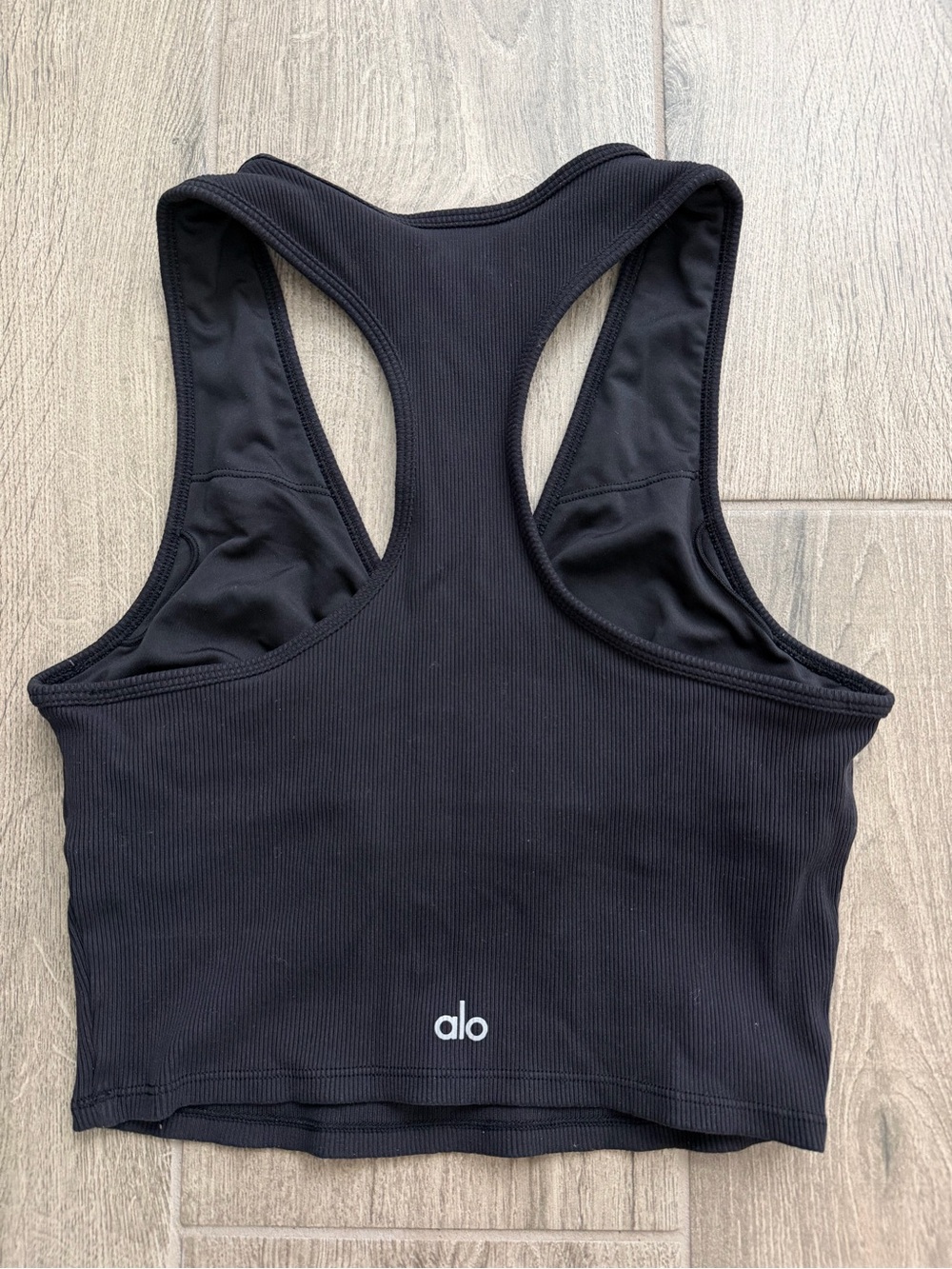 Alo Racerback Crop Tank Top - Picture 3 of 3